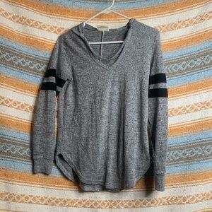 Longsleeve with hood